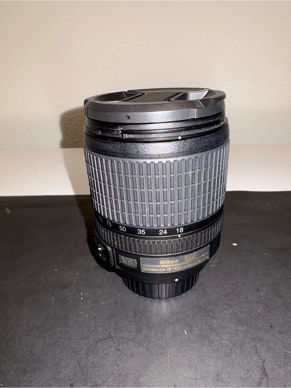 Nikon 18-105mm f/3.5-5.6 AF-S DX VR ED